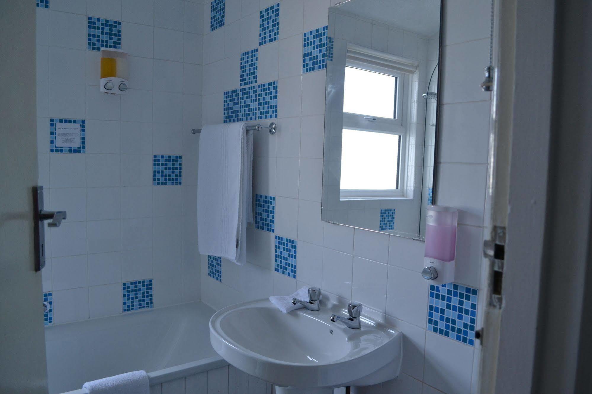 Carrington Guest House Paignton Zewnętrze zdjęcie